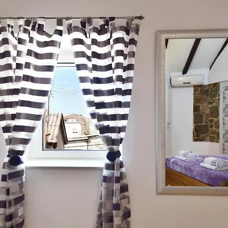 Διαμέρισμα Marigold Stone House *