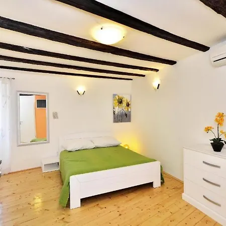 Apartamento Marigold Stone House *