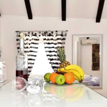 Apartamento Marigold Stone House Split