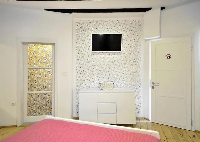 Marigold Stone House شقة سبليت