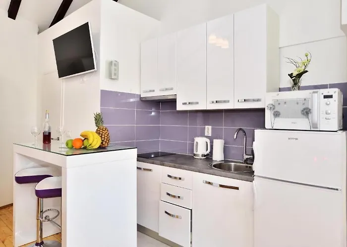 Marigold Stone House Appartement