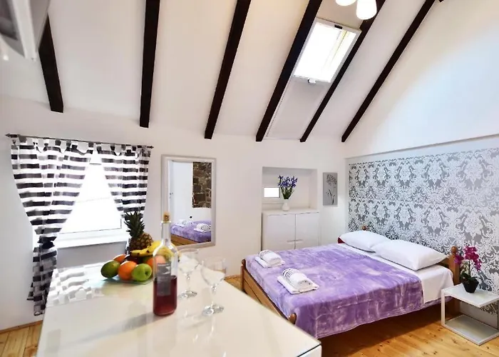 Appartement Marigold Stone House Split